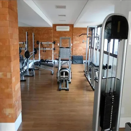 1810 - Flat Para Temporada Em Goiania-Proximo Ao Parque Areiao Exterior photo