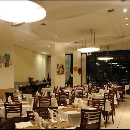 1810 - Flat Para Temporada Em Goiania-Proximo Ao Parque Areiao Exterior photo