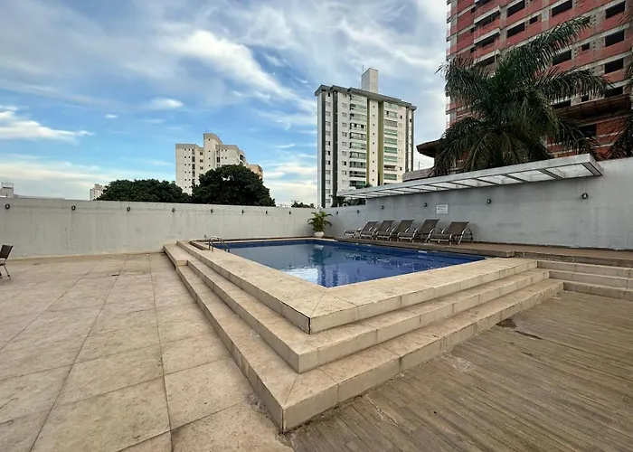 1810 - Flat Para Temporada Em Goiania-Proximo Ao Parque Areiao
